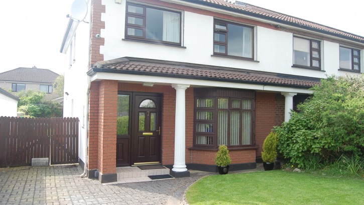 11 Monalee Heights, Ballymoneen road, Knocknacarra, Galway. 11 Monalee Heights, Ballymoneen road, Knocknacarra, Galway.