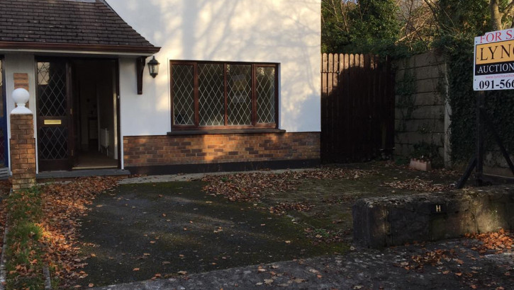 49 Tara Grove, Wellpark, Galway City. 49 Tara Grove, Wellpark, Galway City.