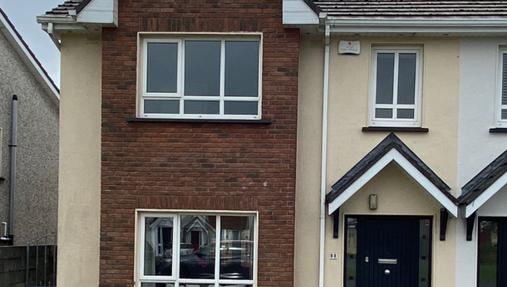 93 Cartur Mor, Clybaun road, Knocknacarra, Galway. 93 Cartur Mor, Clybaun road, Knocknacarra, Galway.