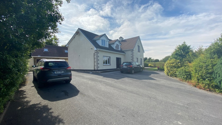 Tooreeny, Moycullen, Co. Galway. Tooreeny, Moycullen, Co. Galway.
