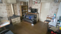 Living area 2