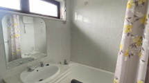 Main Bathroom 2